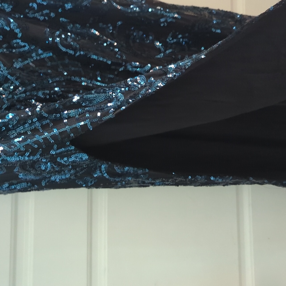 Azalea Formal High Slit Sequin Prom Dress HTF 🔵 & black - Picture 12 of 14